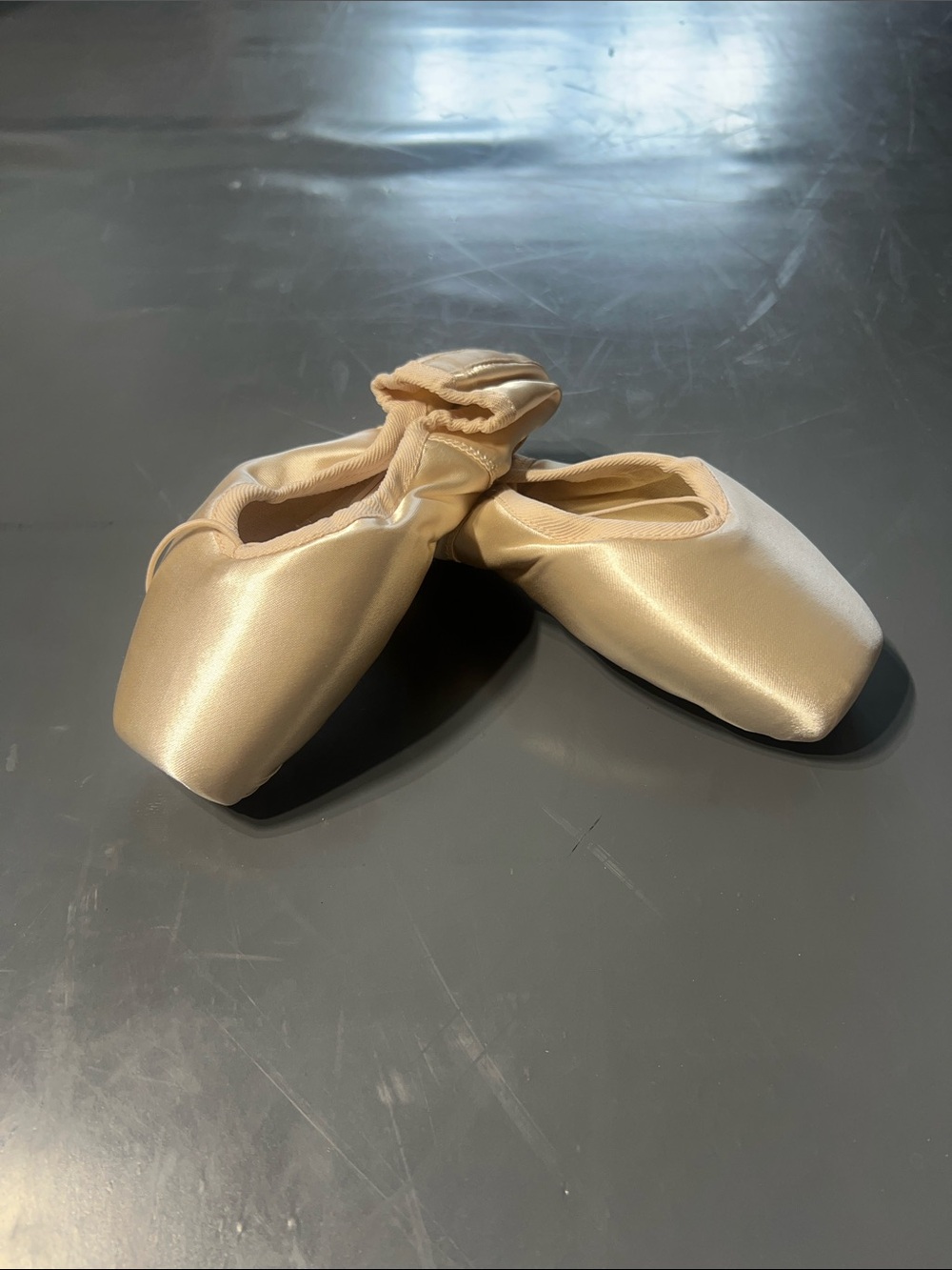 Russian Pointe Brand - Encore Pointe Shoes